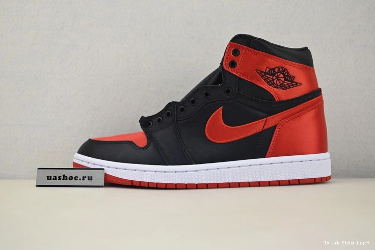 Jordan Air OG High Bred FD4810-061 WMNS Satin 1 0916